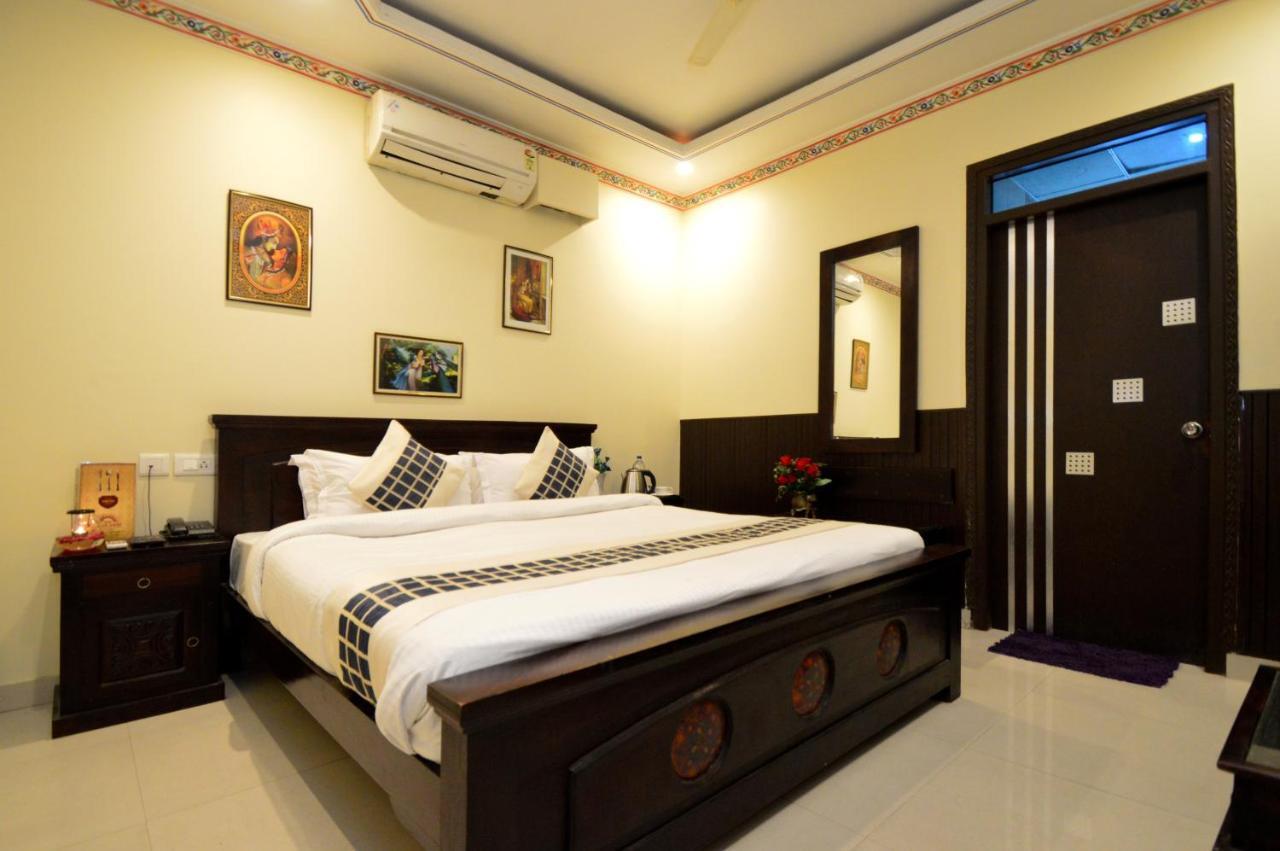 Hotel Surya Garh Jaipur Exteriör bild